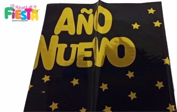 ReyesFiesta_MantelPlasticoAnoNuevo137x183cm
